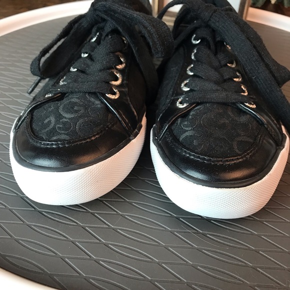 G by Guess black sneakers - Picture 2 of 5